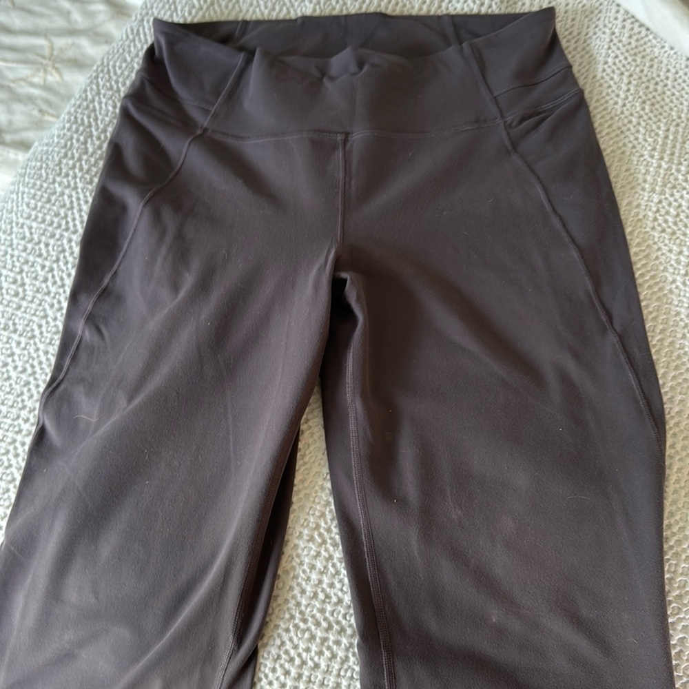 Lululemon pants size 14